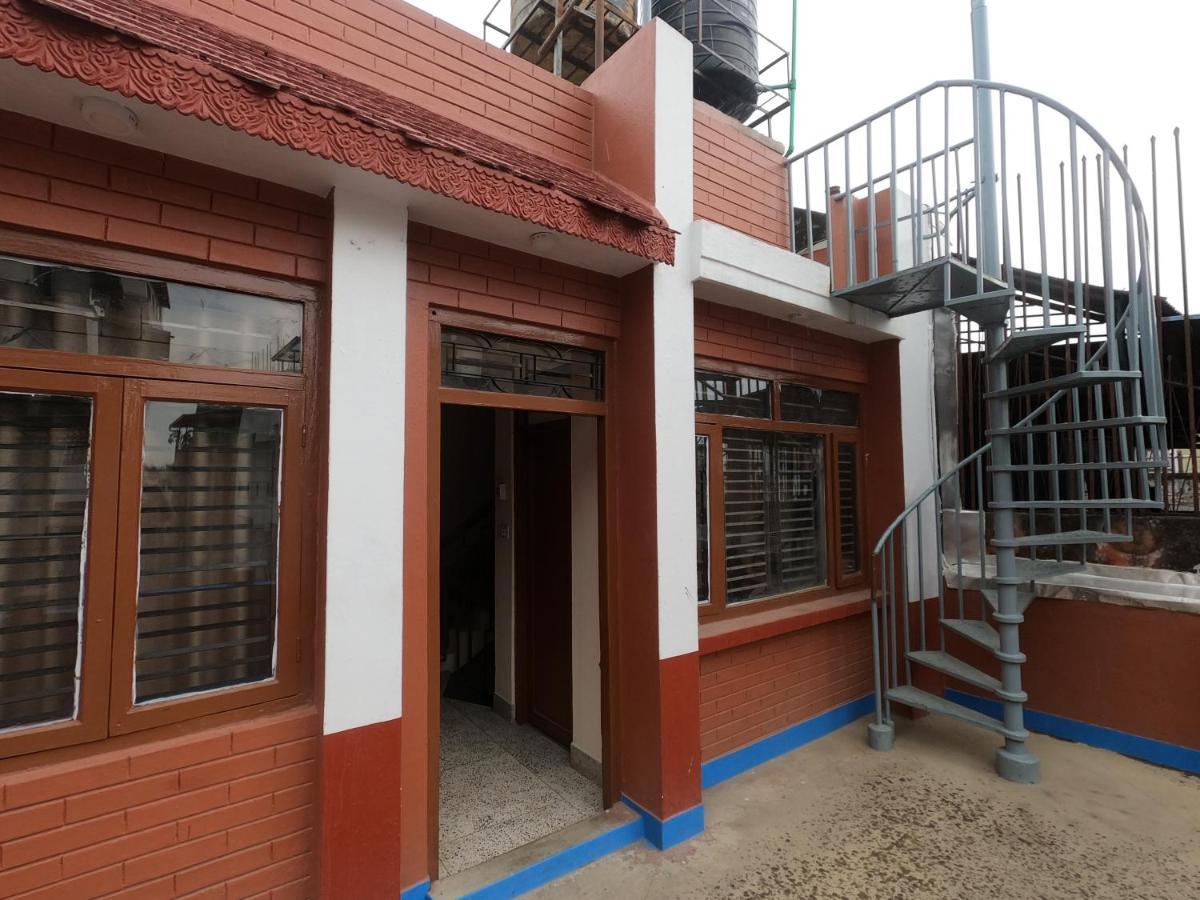 Hotel Silver Jubilee Katmandu Kültér fotó